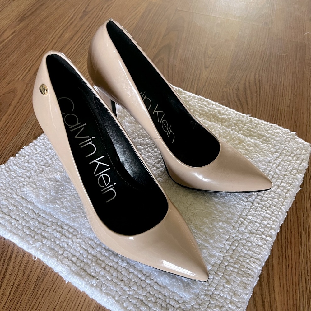 Nude/Beige Calvin Klein Pumps